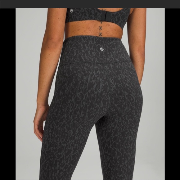 Lululemon Groove Super High Rise Flare Pant Nulu NWT - Picture 2 of 16